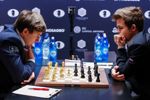 WK schaken: druk Carlsen levert geen winst op 