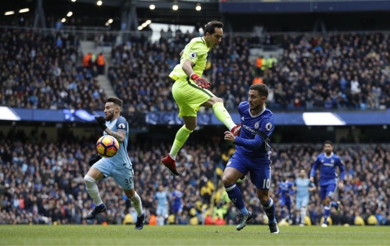 Eden Hazard doet wat De Bruyne niet kon