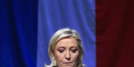  Marine Le Pen moet geld lenen bij papa Jean-Marie 