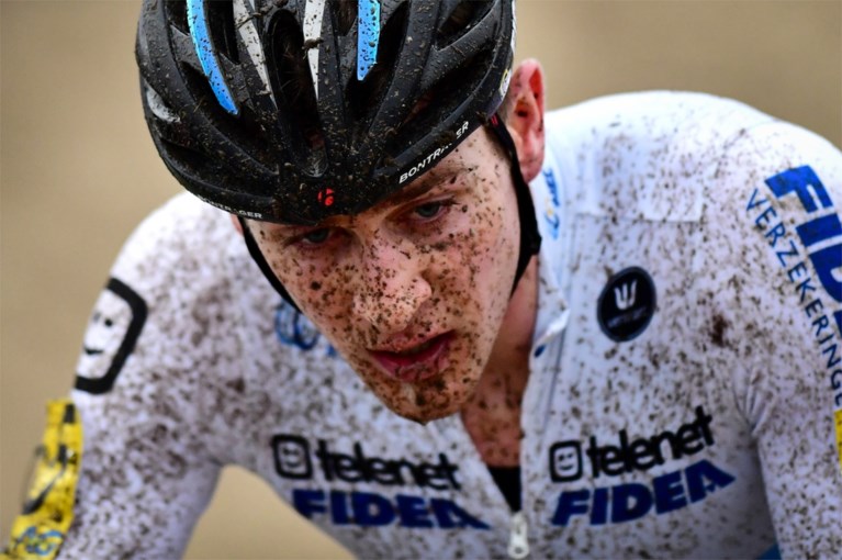 Toon Aerts probeert blessure die hem WK kost een plaats te geven: “Het doet pijn”