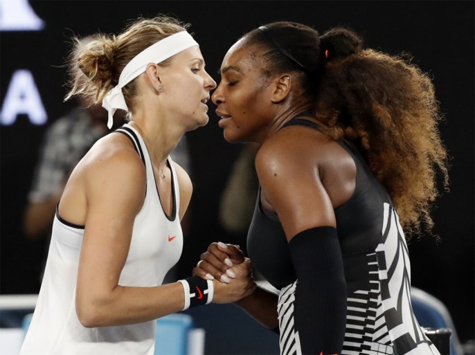 AUSTRALIAN OPEN. Titelverdediger Djokovic en Radwanska uitgeschakeld, Serena en Nadal stomen door