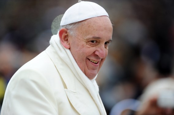 Paus Franciscus: 'Niet gelovig? Kom dan niet naar de mis’
