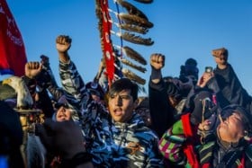 Trump wil Obama doen vergeten en feestje Sioux bederven
