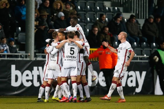 Zulte Waregem plaatst zich in Eupen moeizaam voor ...