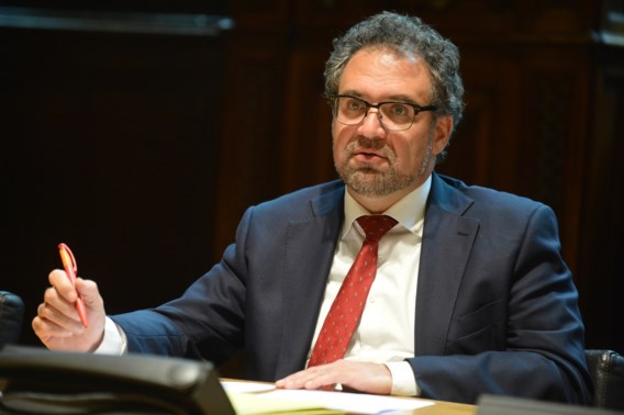‘Er zijn gewoon te veel intercommunales'