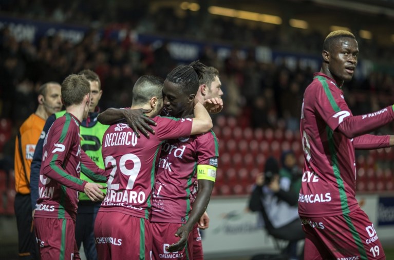 Degradatiestrijd blijft duren: Westerlo moet afgeven in slot