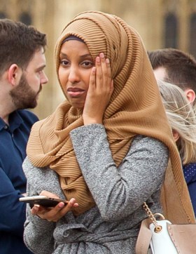 Moslima reageert op Westminster Bridge-foto: ‘Conclusies getrokken op basis van xenofobie’