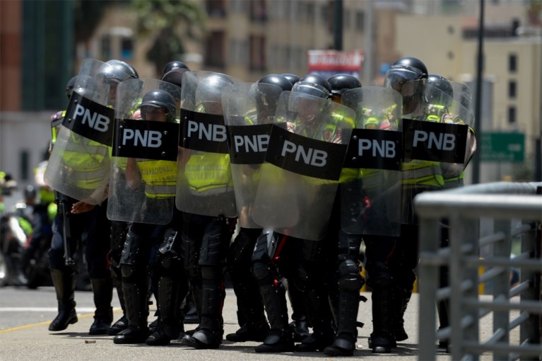 Schermutselingen tussen betogers en politie in Venezuela