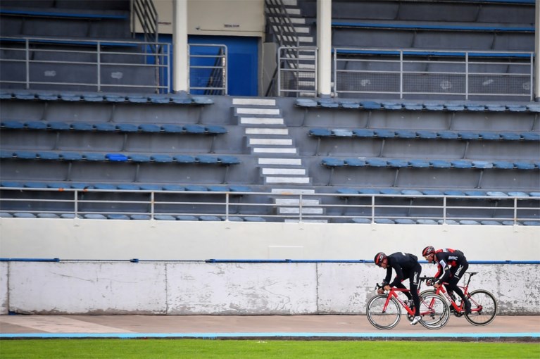 BMC doet lange training op kasseien van Roubaix, op vraag van Van Avermaet