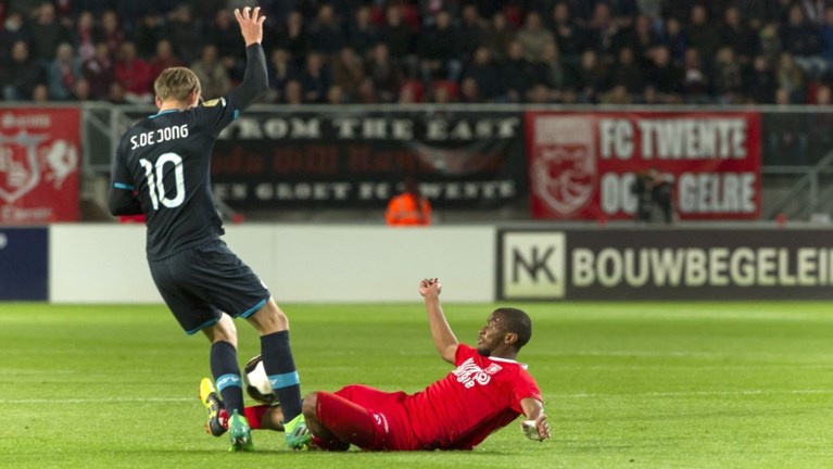 PSV verspeelt tegen Twente in extra tijd alweer zeer dure punten