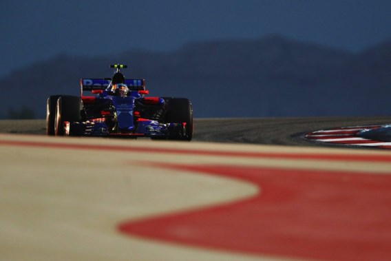 Gridpenalty voor Carlos Sainz na aanrijding tijdens GP van Bahrein