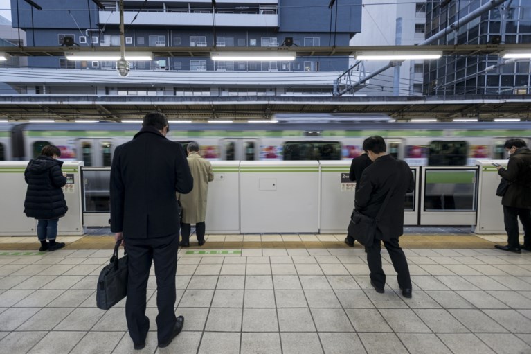 Japan wil paal en perk stellen aan extreme overuren