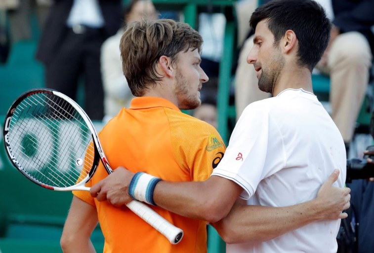Indrukwekkende Goffin kegelt Djokovic uit toernooi na knappe comeback