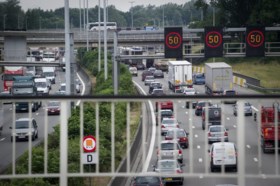 ‘Beperk snelheid op Antwerpse ring tot 70 km/u’