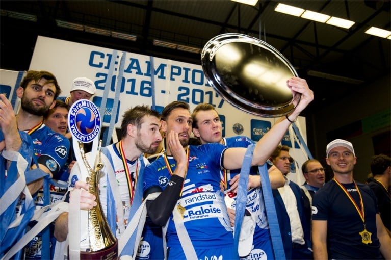 Roeselare is voor de vijfde keer op een rij landskampioen volleybal