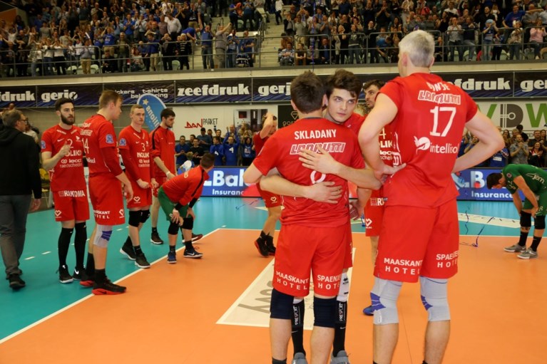 Roeselare is voor de vijfde keer op een rij landskampioen volleybal