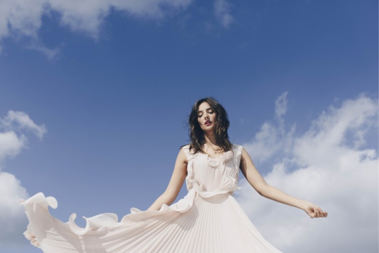 Zo creëren Belgische modebloggers een zomerse kleerkast