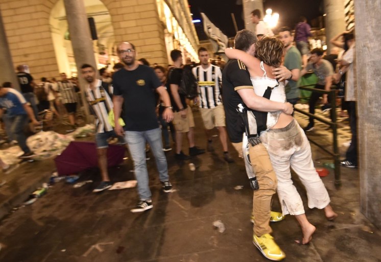 1.500 voetbalfans gewond na paniek tijdens finale Champions League