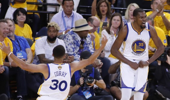Curry en Durant loodsen Golden State naar tweede zege tegen Cleveland in NBA-finale