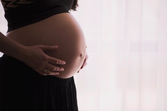 Acht tips voor zwangere vrouwen tijdens de hitte