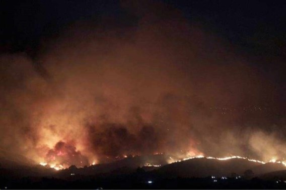 Zware bosbrand in Andalusië: toeristen geëvacueerd
