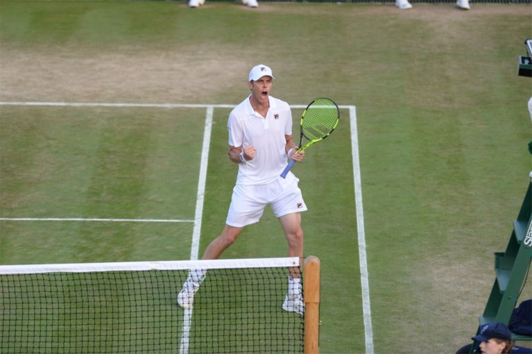 Sensatie bij mannen op Wimbledon: Nadal eruit na thriller, titelverdediger Murray en Federer stellen niet teleur