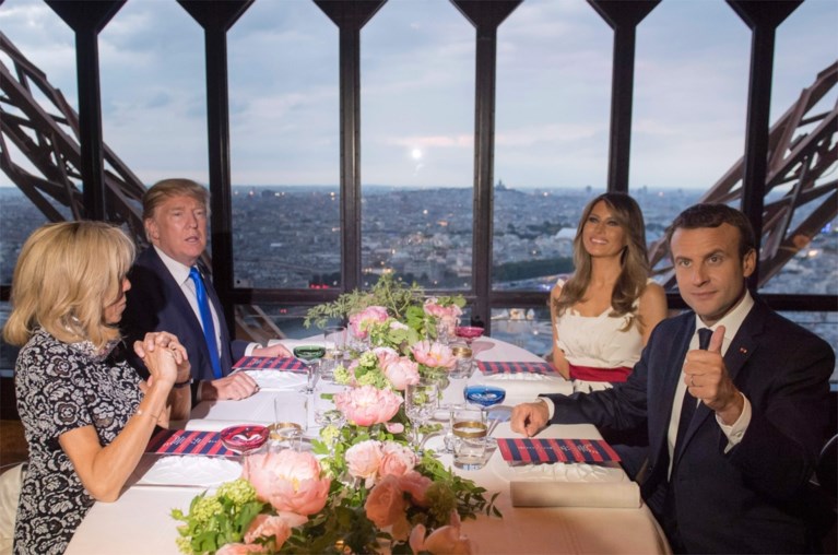 Trump krijgt kritiek voor ‘enge’ opmerking aan Brigitte Macron