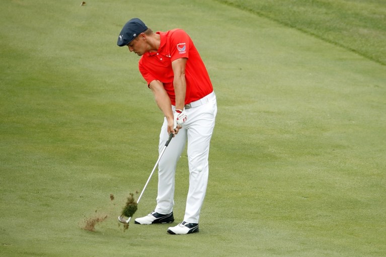 Amerikaan DeChambeau steekt hoofdprijs op zak in John Deere Classic