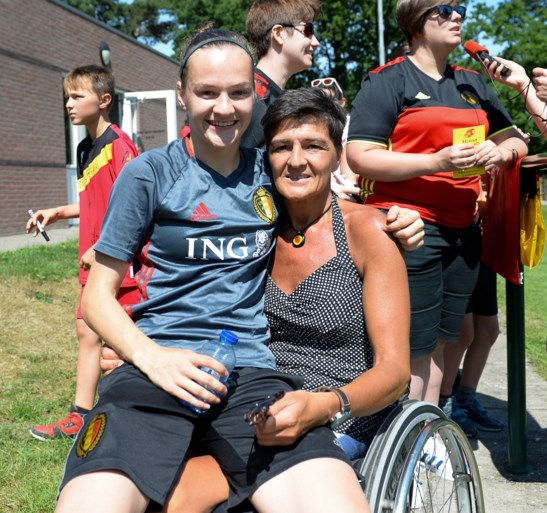 Vierhonderd Belgische fans op open training van Red Flames