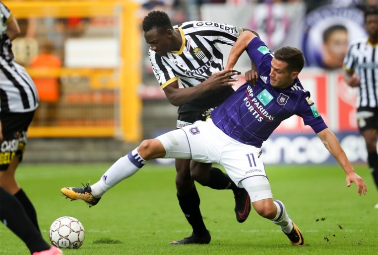 Mak Anderlecht onderuit in Charleroi