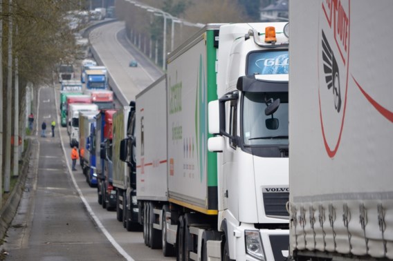 ‘Amper twee klachten van Nederlandse truckers’