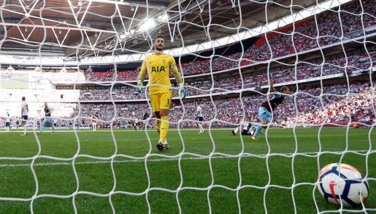 De vloek van Wembley blijft duren voor Tottenham: Defour en co pakken punt in blessuretijd
