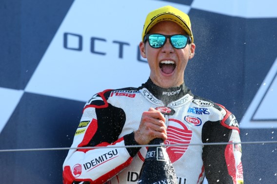 Japanner Takaaki Nakagami triomfeert in Moto2-GP van Groot-Brittannië