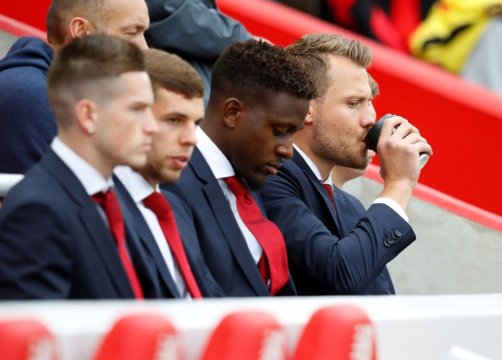 Klopp heeft goed nieuws voor Mignolet, Conte draait bij en geeft Hazard toch vrij
