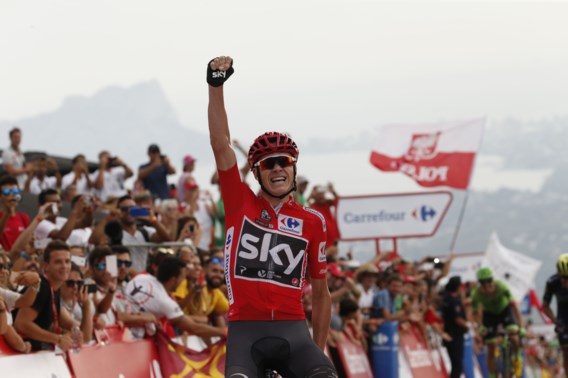 Froome wint slopende sprint op Cumbre del Sol in Vuelta en pakt zo zijn eerste ritzege van het seizoen