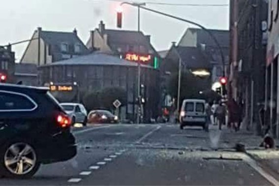 Drie mensen in levensgevaar na gasexplosie in Bastenaken