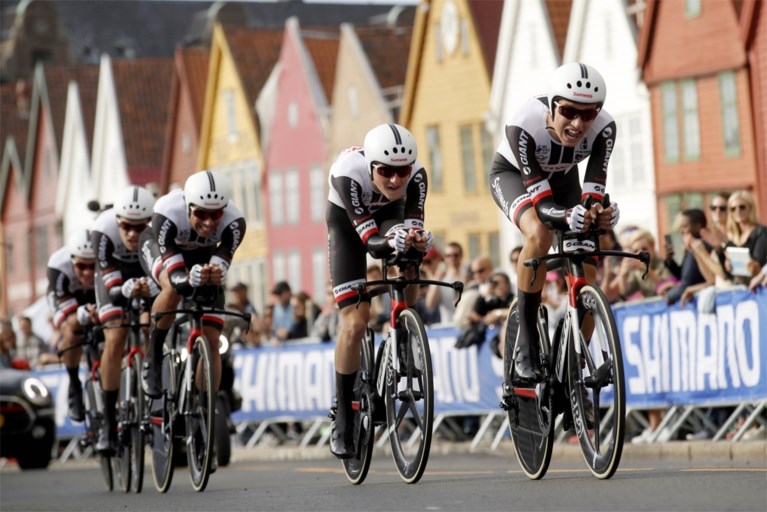 Indrukwekkend Sunweb is nieuwe wereldkampioen ploegentijdrijden, Quick Step Floors stelt teleur
