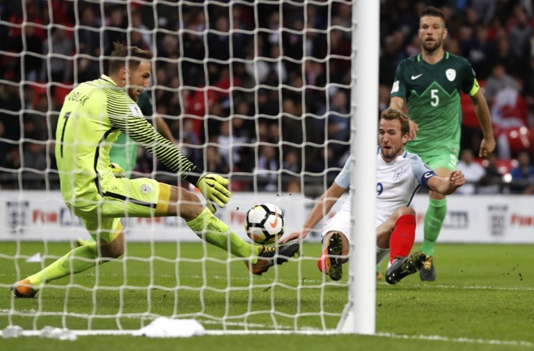 Duitsland geplaatst voor WK na deze wereldgoal, ook Engeland mag naar Rusland na late winning goal