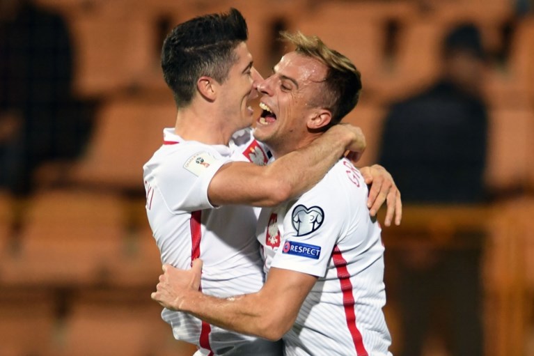Duitsland geplaatst voor WK na deze wereldgoal, ook Engeland mag naar Rusland na late winning goal