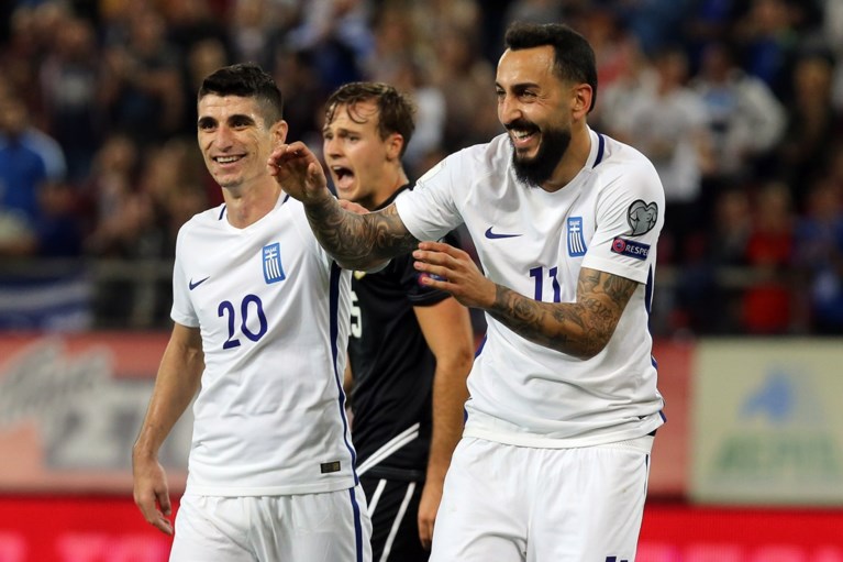 Nederland wint dankzij Robben maar komt vijf goals tekort, Ronaldo met Portugal naar WK