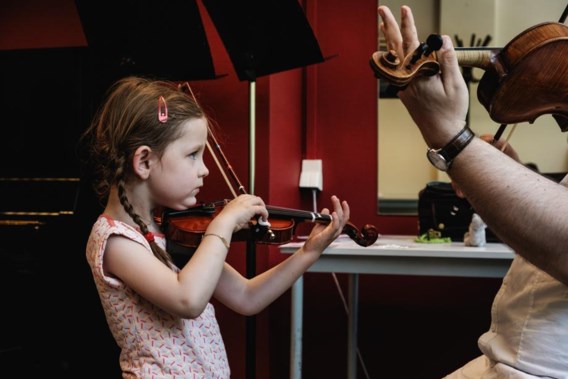 Muziekscholen komen tot in de klas