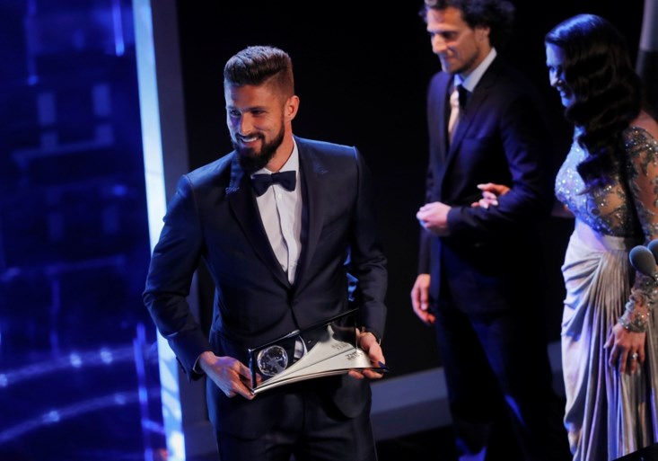 Ronaldo opnieuw verkozen tot Speler van het Jaar op FIFA Awards, geen Belgen in Wereldelftal