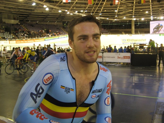 Nicky Degrendele uitgeschakeld in sprint door wereldkampioene, ook Ayrton De Pauw out