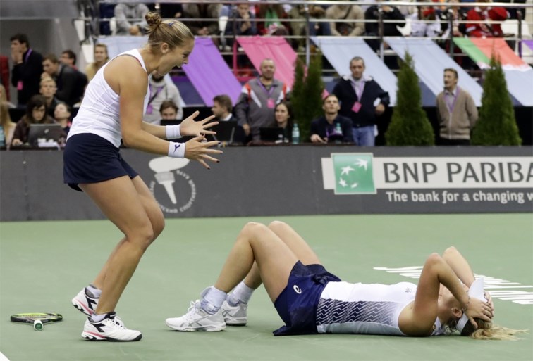 Amerikaanse tennissters winnen Fed Cup eerste keer sinds 2000