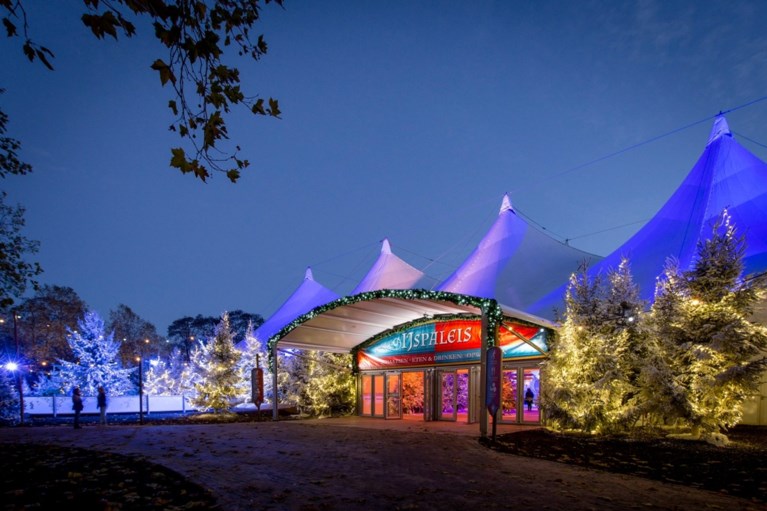 De Efteling is klaar voor de winter met vernieuwd IJspaleis