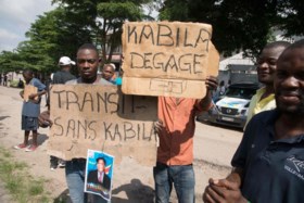 Betogers die verkiezingen vragen hard aangepakt door politie in Congo, één persoon zou omgekomen zijn