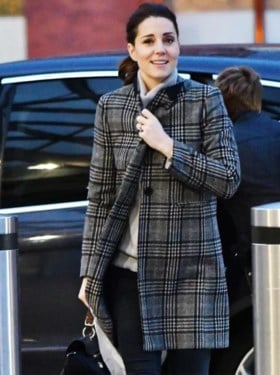 Zwangere Kate Middleton kiest voor Zara