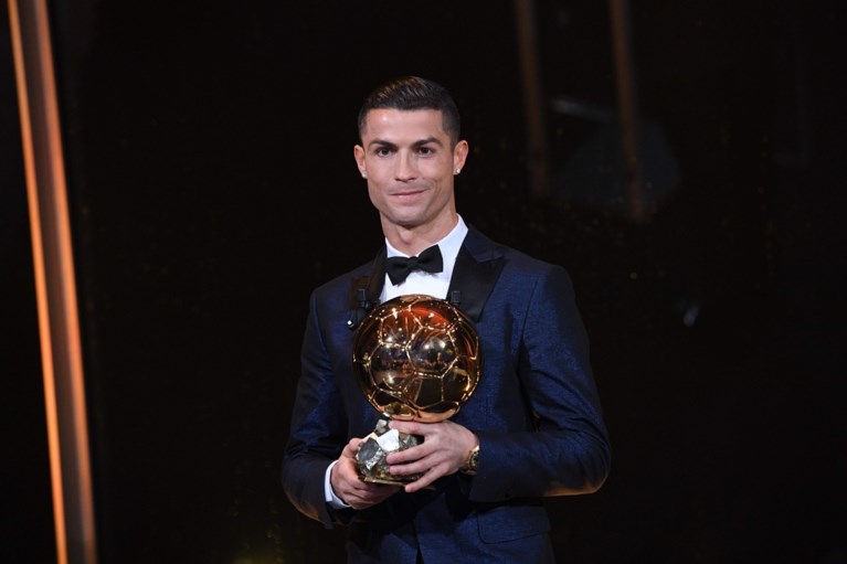 Cristiano Ronaldo wint zijn vijfde Gouden Bal, beste Belg haalt top-10 niet