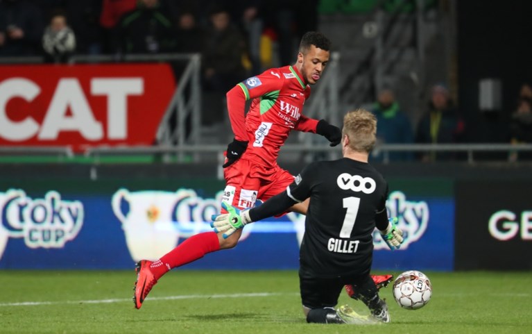Standard zet scheve situatie recht na de rust en knikkert KV Oostende uit de Croky Cup