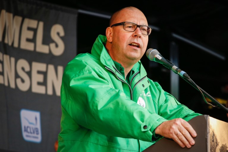 ‘De regering maakt er een rommeltje van’